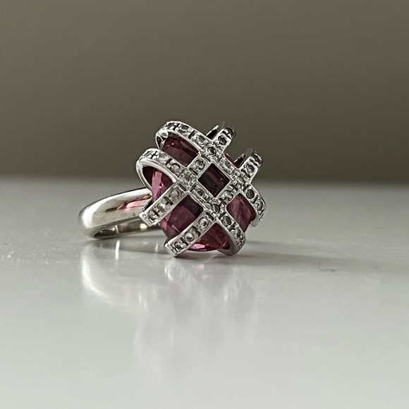14k white gold pink sapphire and diamond chips ring - Picture 11 of 12
